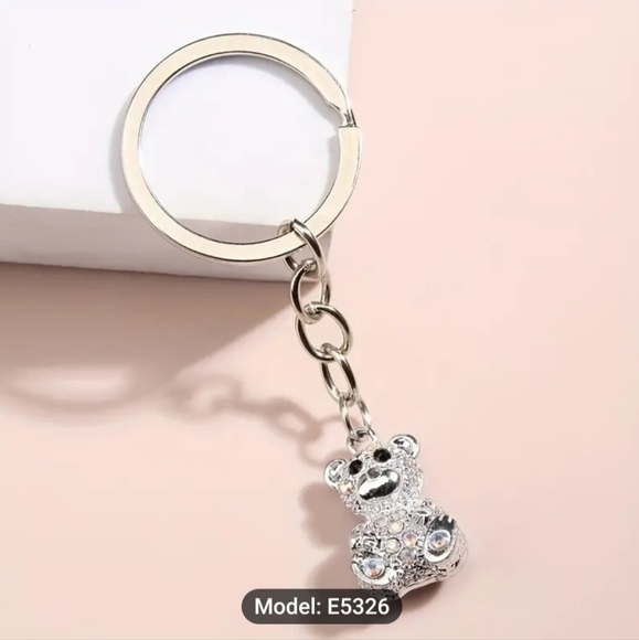 NWT Silver Rhinestone teddy bear 🧸 keychain. - Picture 3 of 3